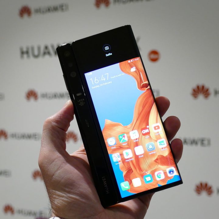 revision impresiones huawei mate x closed back 2