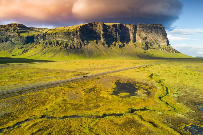 fotografia drones iceland plains drone 700x467 c