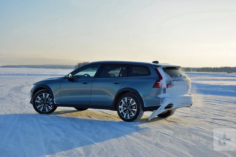 revision volvo v60 cross country rg 2020 17 800x534 c