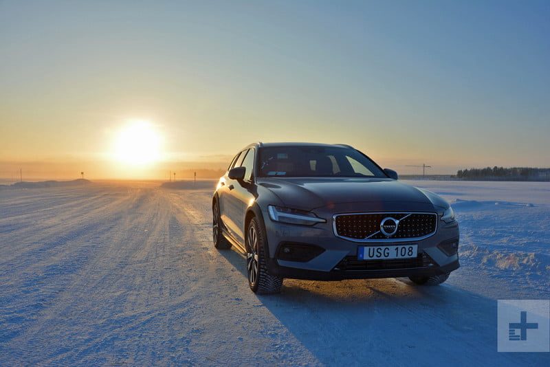 revision volvo v60 cross country rg 2020 4 800x534 c