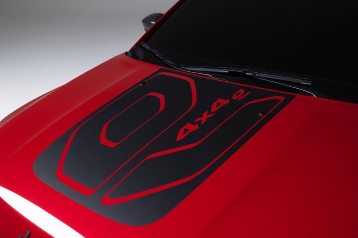 jeep renegade compass hibrido enchufable 190305 plug in hybrid 6qnahcp0ft6gdg9cm1hem54le12 700x467 c