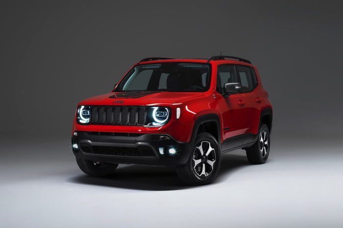 jeep renegade compass hibrido enchufable 190305 plug in hybrid 12d65t238bvaehrt4q1f86mnjstt 700x467 c