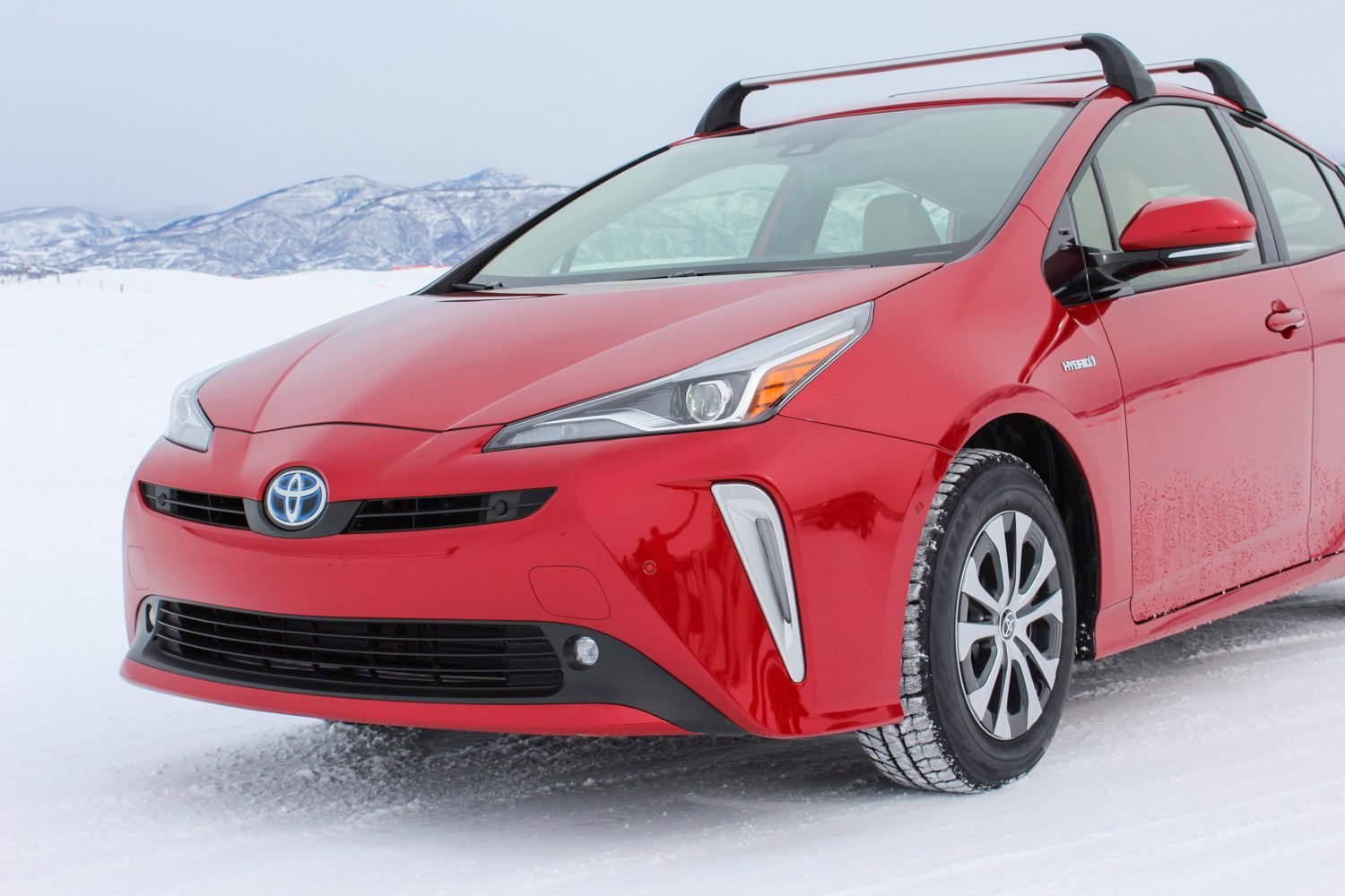 manejamos el toyota prius awd e en la nieve 2019 16