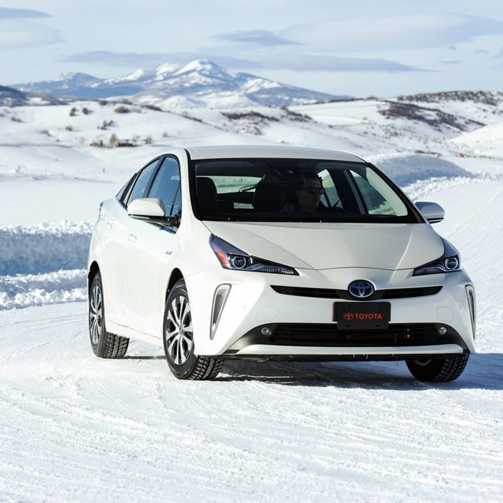 manejamos el toyota prius awd e en la nieve 2019 25