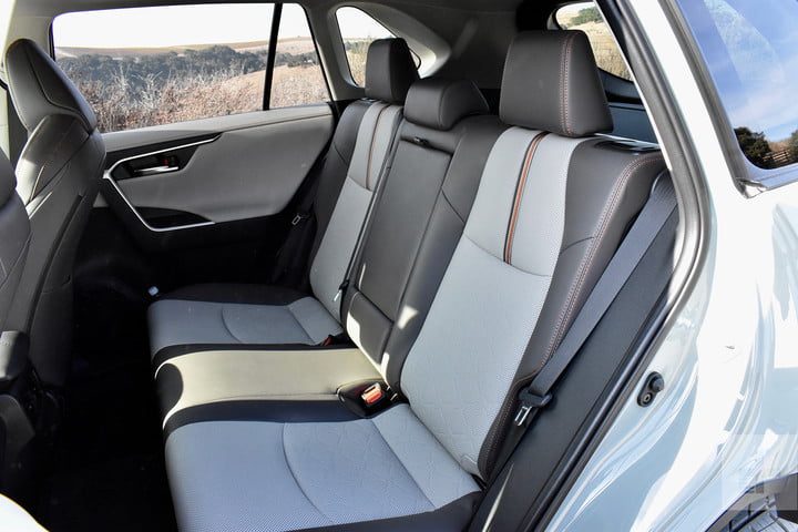 revision toyota rav4 2019 adventure 20 800x534 c