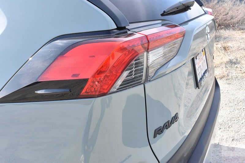 revision toyota rav4 2019 adventure 9 800x534 c