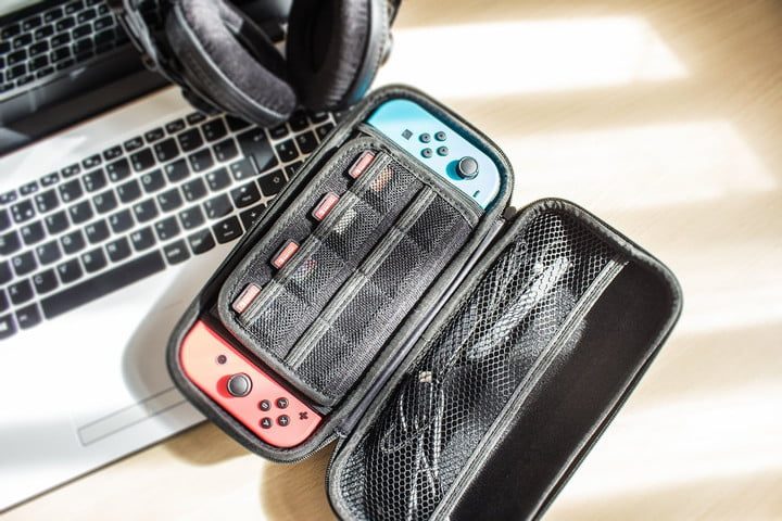 Orzly es una de las mejores fundas para Nintendo Switch.