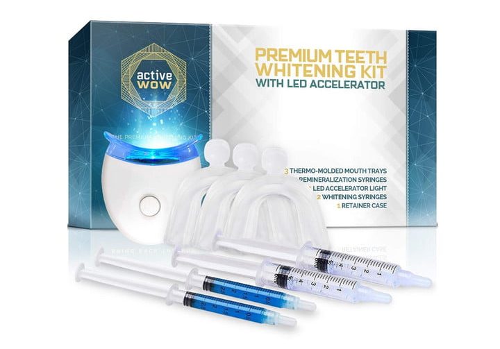 Tres plancas termolaminadas son la ventaja del kit de blanqueamiento dental de ActiveWow.