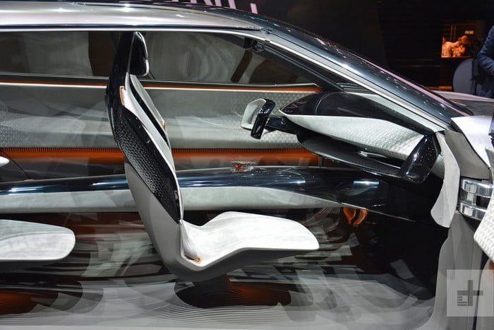 nissan imq 2019 suv conceptual dt geneva 9 700x467 c