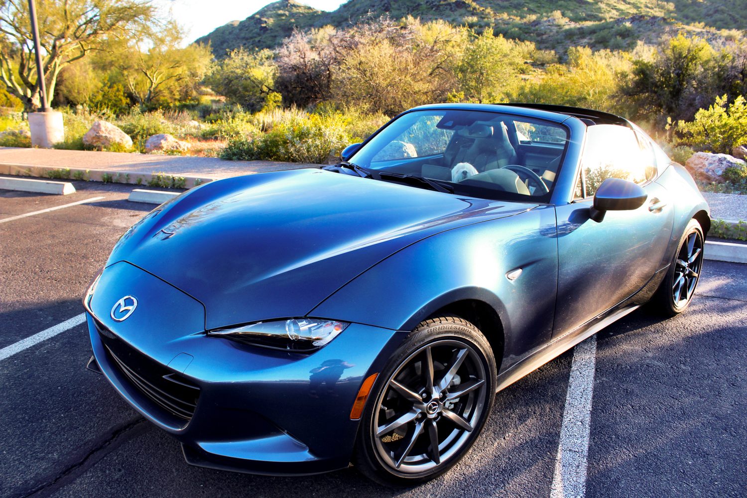 al volante del mazda mx 5 miata 2019 10