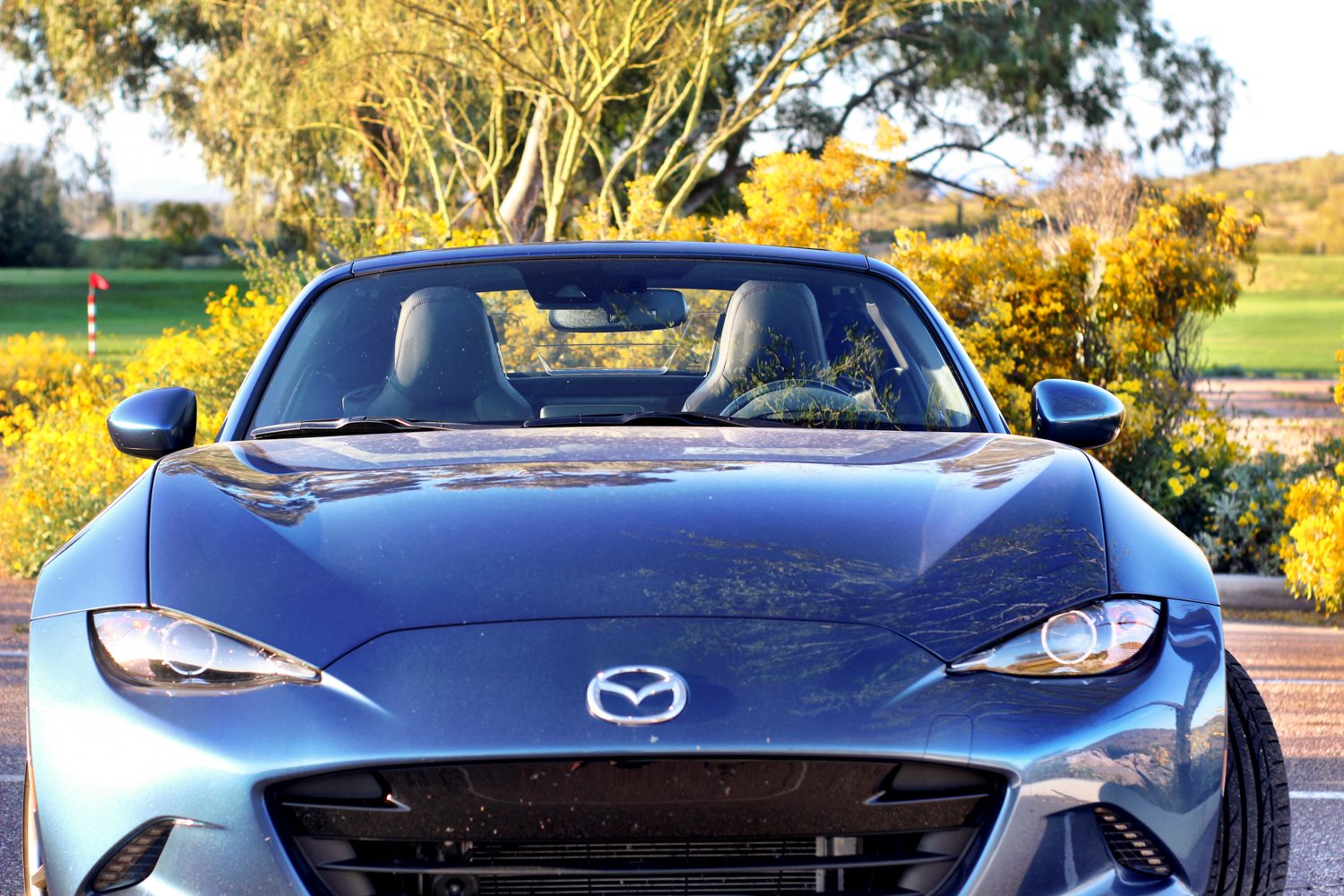 al volante del mazda mx 5 miata 2019 16