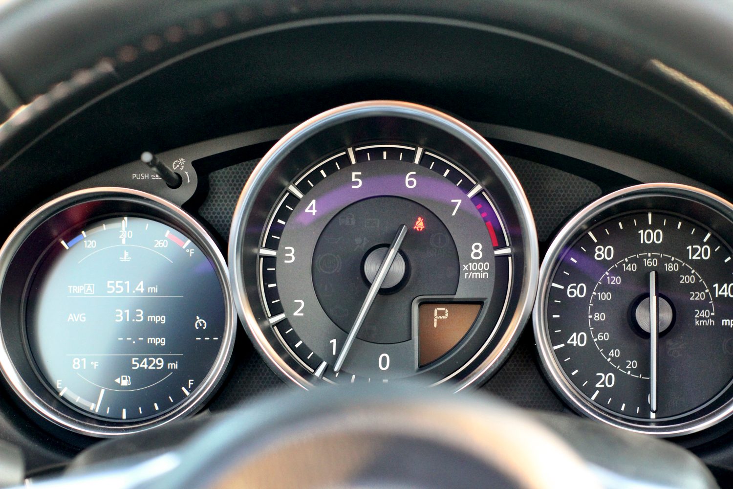 al volante del mazda mx 5 miata 2019 22