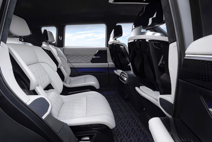 mitsubishi engelberg tourer concept 2019 motors makes world premiere of the a 10 700x467 c