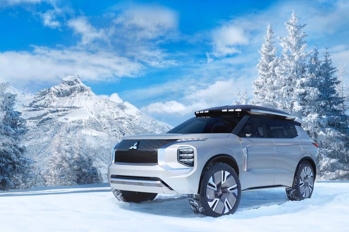 mitsubishi engelberg tourer concept 2019 motors makes world premiere of the a 700x467 c