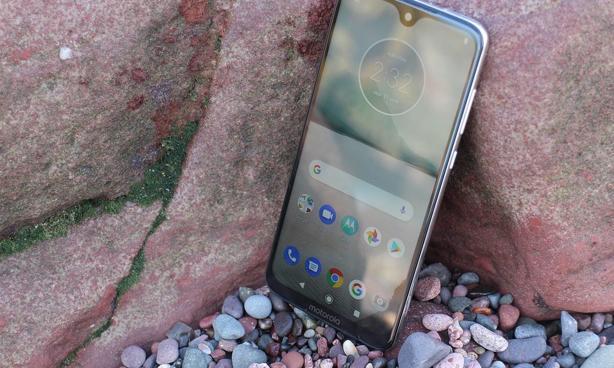 revision moto g7 review featured