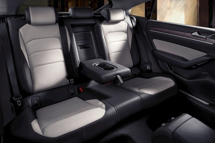 volkswagen arteon 2019 the new 6908 700x467 c