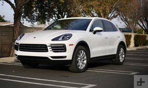 revision suv porsche cayenne 2019 review 21 800x534 c