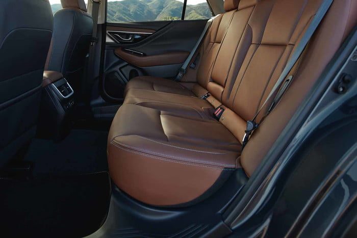 suv subaru outback 2020 off 10 700x467 c