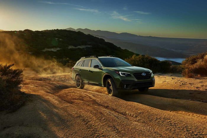 suv subaru outback 2020 off 3 700x467 c