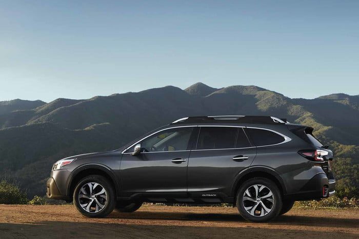 suv subaru outback 2020 off 4 700x467 c