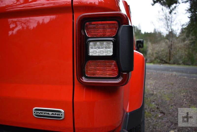 revision jeep gladiator 2020 38 800x534 c