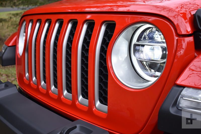 revision jeep gladiator 2020 40 800x534 c