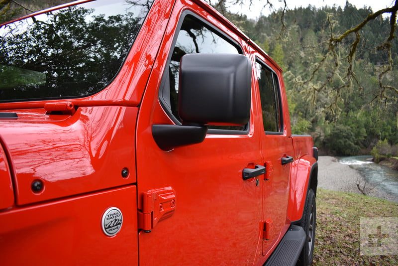 revision jeep gladiator 2020 41 800x534 c