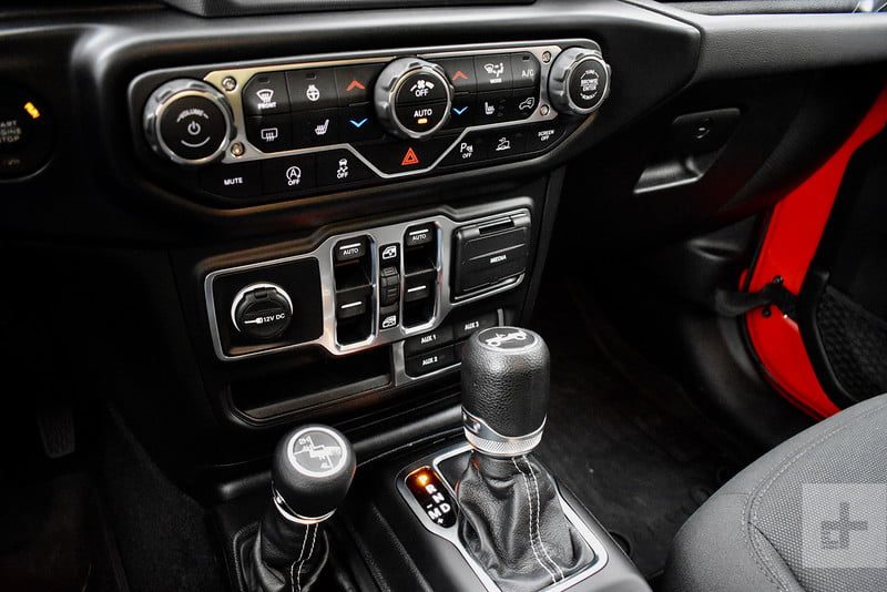 revision jeep gladiator 2020 7 800x534 c