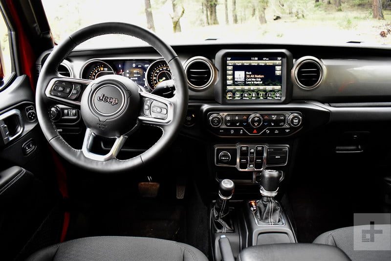 revision jeep gladiator 2020 9 800x534 c