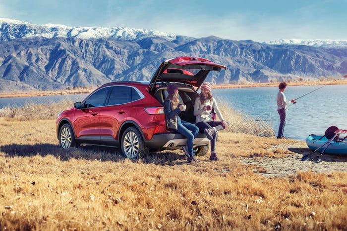 ford escape 2020 20 frd esp 46020 700x467 c