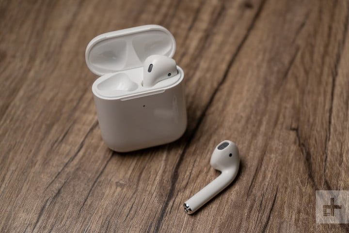 revision airpods 2 apple gen 12 800x534 c