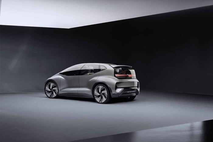 prototipo ai me audi aime 2 700x467 c