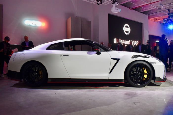 nissan gt r nismo 2020 dsc 1017 700x467 c