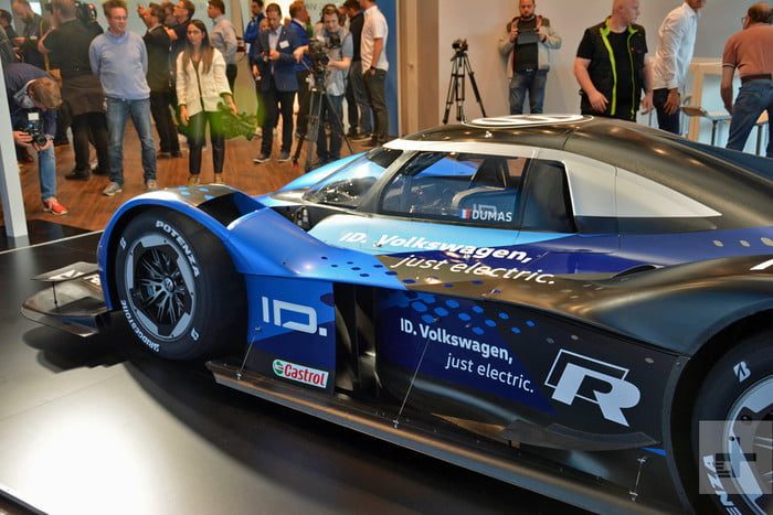 volkswagen idr nurburgring nordschleife dt id r ring live 6 700x467 c