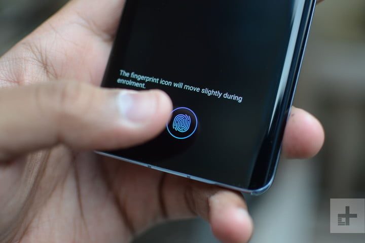 Tanto Huawei P30 Pro como Apple iPhone XS Max tienen excelentes características especiales.