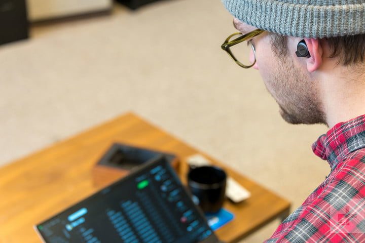 Comparamos los AirPods 2 vs. Jabra Elite Active 65t