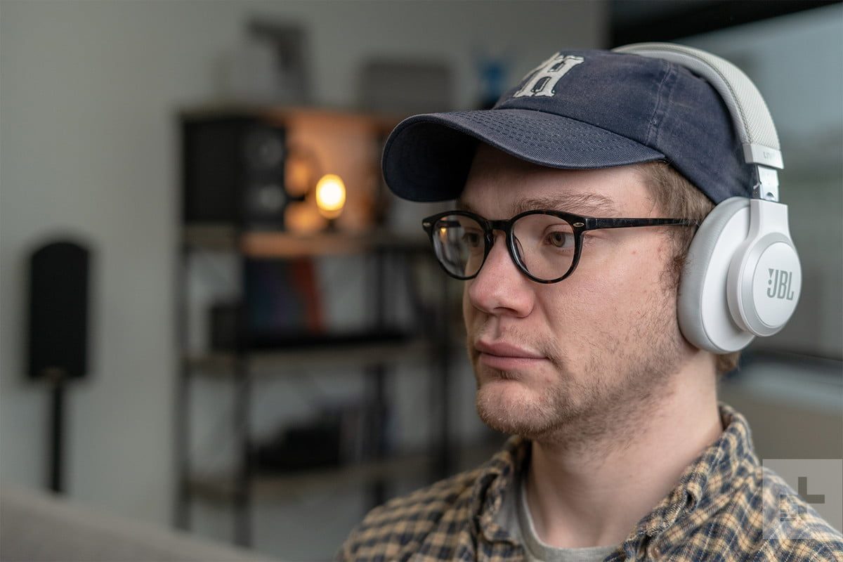 revision jbl live650btnc live 650 btnc review 13 800x534 c