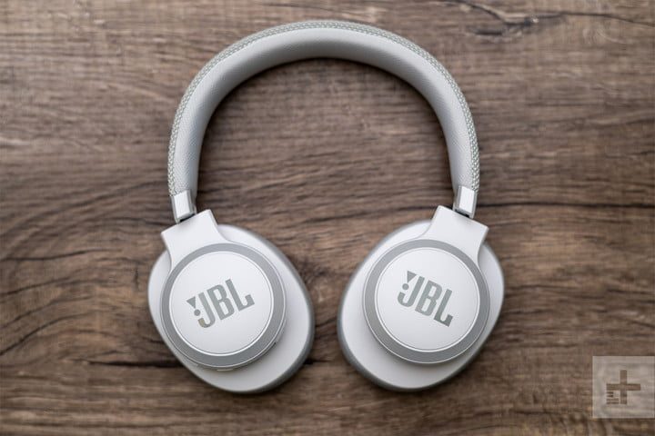 revision jbl live650btnc live 650 btnc review 2 800x534 c