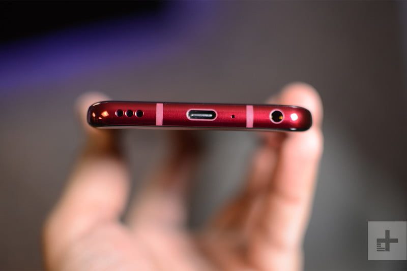 revision lg g8 thinq review 6 2 800x534 c