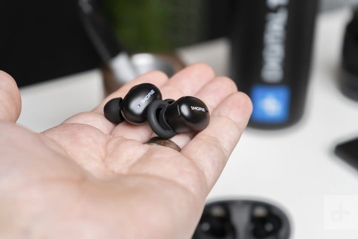 revision 1more stylish 1moore review 8071 720x720