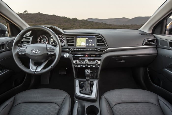 hyundai elantra 2020 precio especificaciones 2019 12 700x467 c