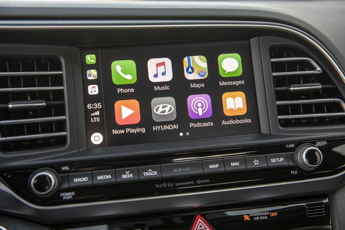 hyundai elantra 2020 precio especificaciones 2019 19 700x467 c