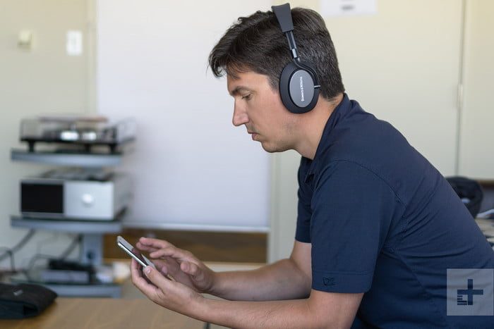 Audífonos inalámbricos con cancelación de ruido Bowers & Wilkins PX