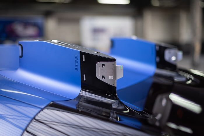 citroen centenario auto futurista 19 concept 10 700x467 c