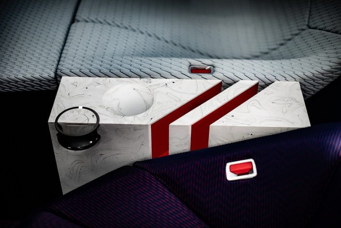 citroen centenario auto futurista 19 concept 14 700x467 c