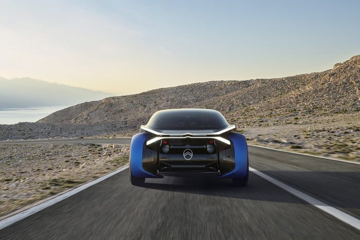 citroen centenario auto futurista copyright sebastien staub continental productions 2 700x467 c