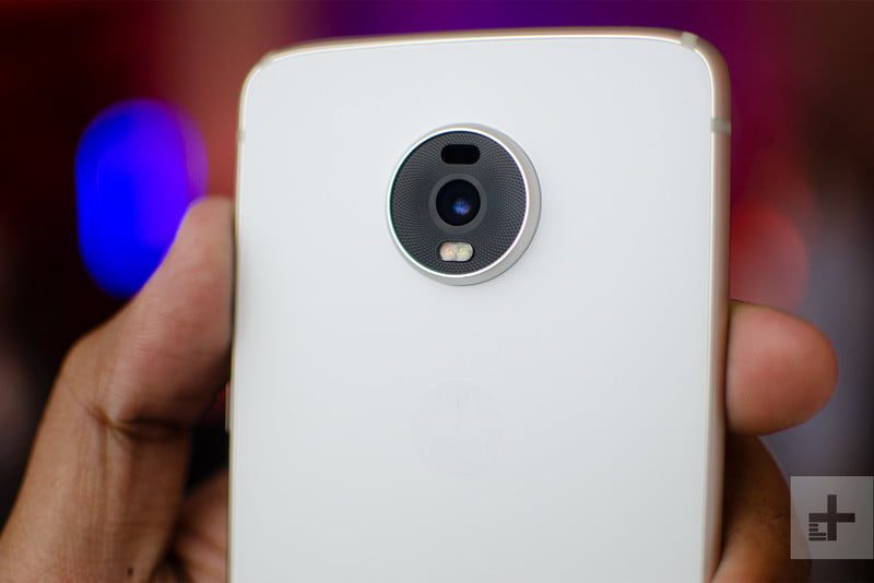 revision moto z4 hands on 2 800x534 c