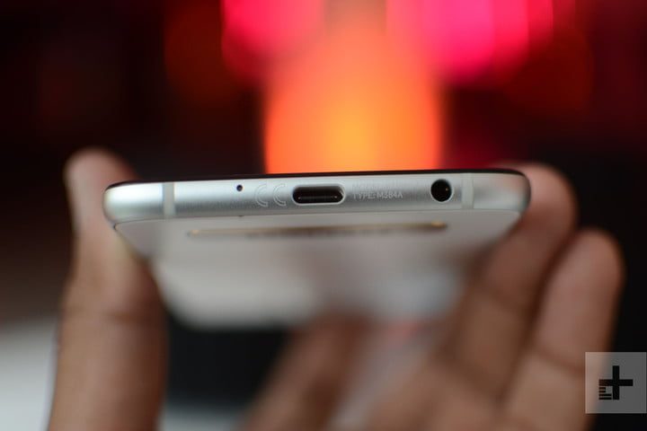 Moto Z4 vs. Google Pixel 3a XL