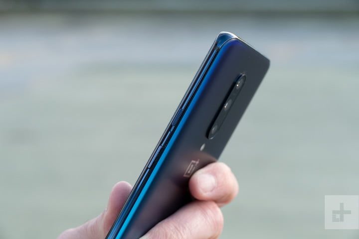 OnePlus 7 Pro vs. OnePlus 7