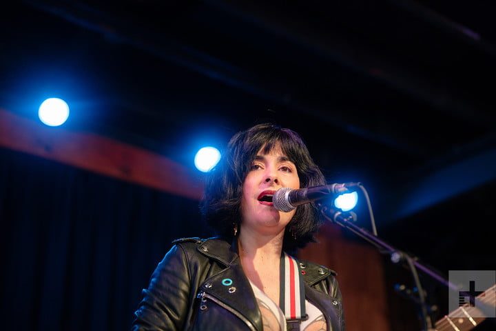 panasonic lumix s1r vs s1 samp 8 720x720